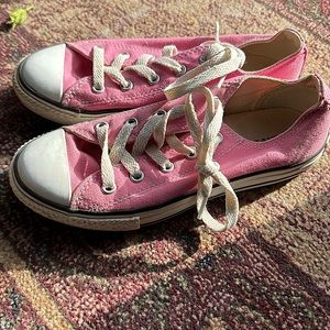 Converse Kid’s Pink Shoes Size 2